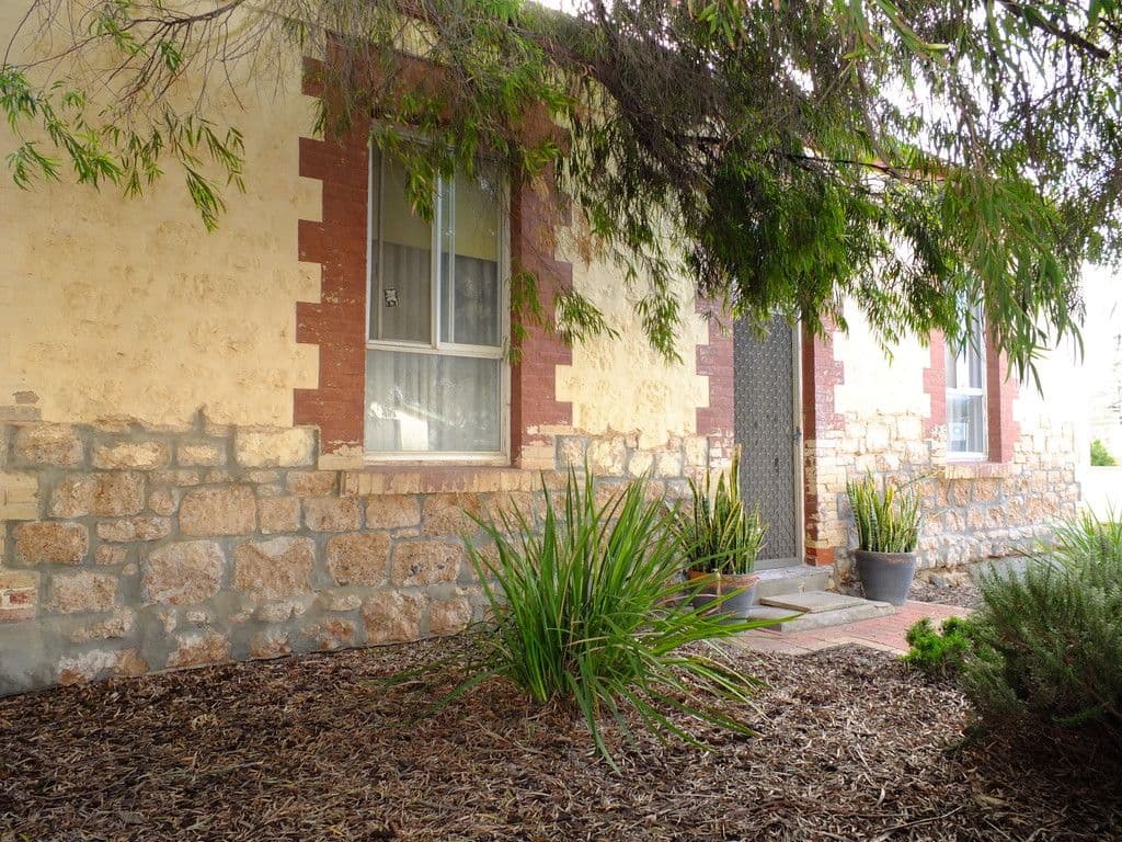 2 Elder Street, Wallaroo SA 5556, Wallaroo - Thumbnail 2