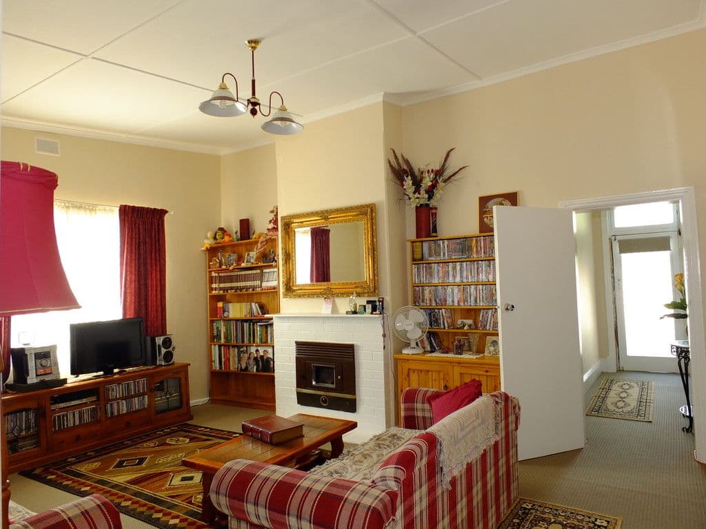 2 Elder Street, Wallaroo SA 5556, Wallaroo - Thumbnail 3