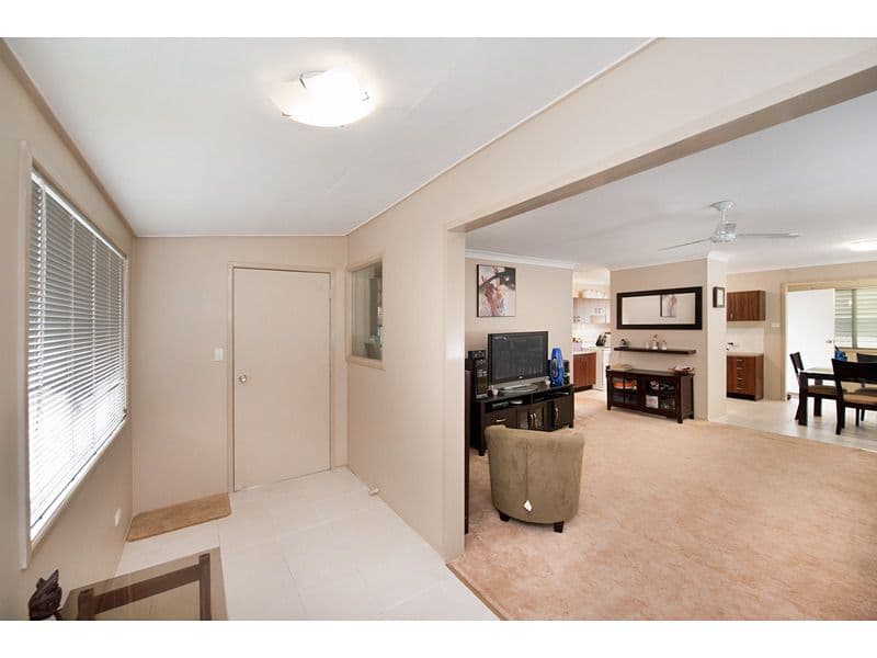 19 Symons Street, PARK AVENUE QLD 4701, Park Avenue - Thumbnail 2