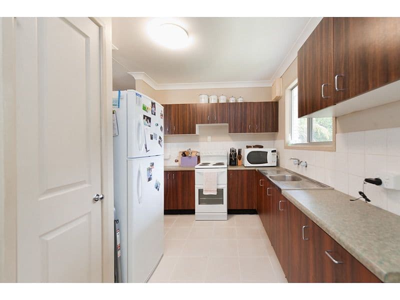 19 Symons Street, PARK AVENUE QLD 4701, Park Avenue - Thumbnail 4