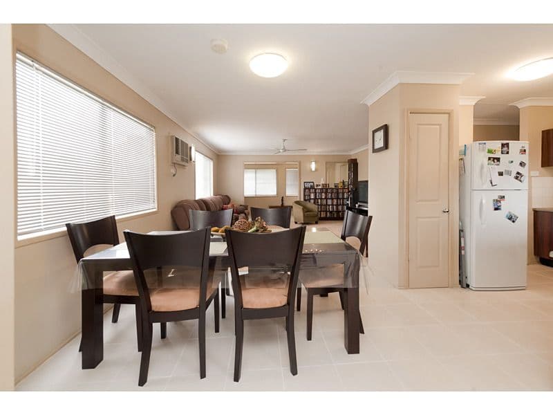 19 Symons Street, PARK AVENUE QLD 4701, Park Avenue - Thumbnail 6