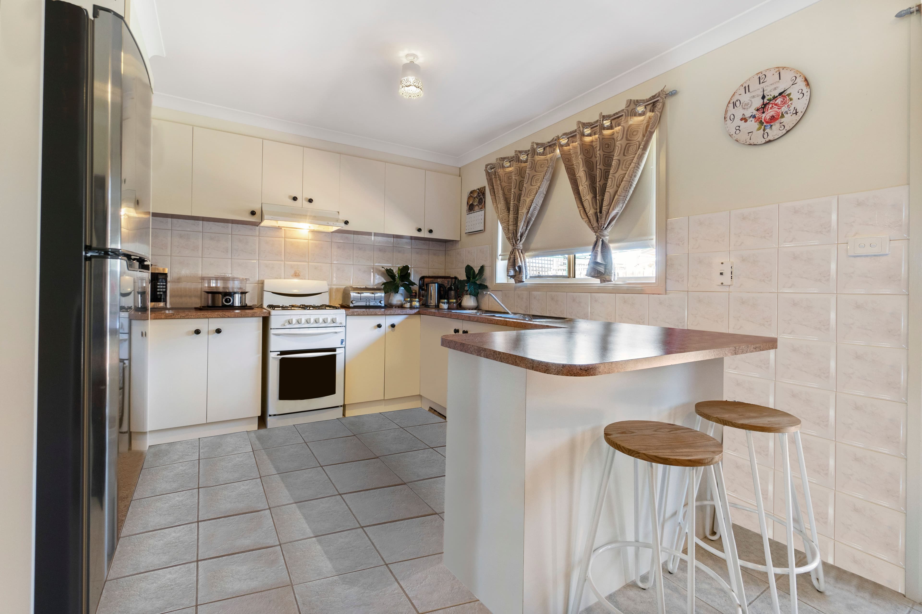 49 Staughton Street, Melton South VIC 3338, Melton South - Thumbnail 7