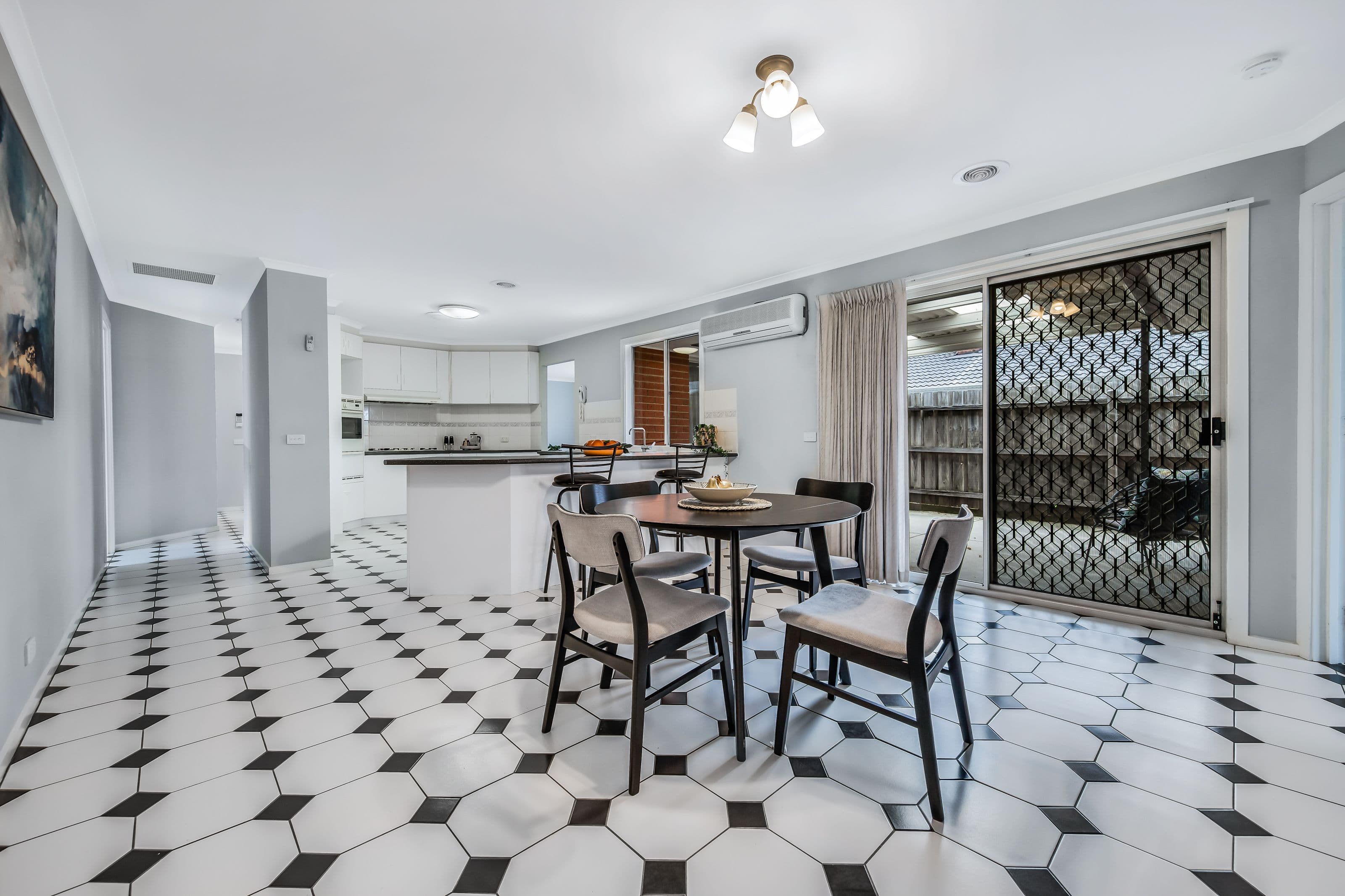 9 Kings Court, Oakleigh East VIC 3166, Oakleigh East - Thumbnail 4