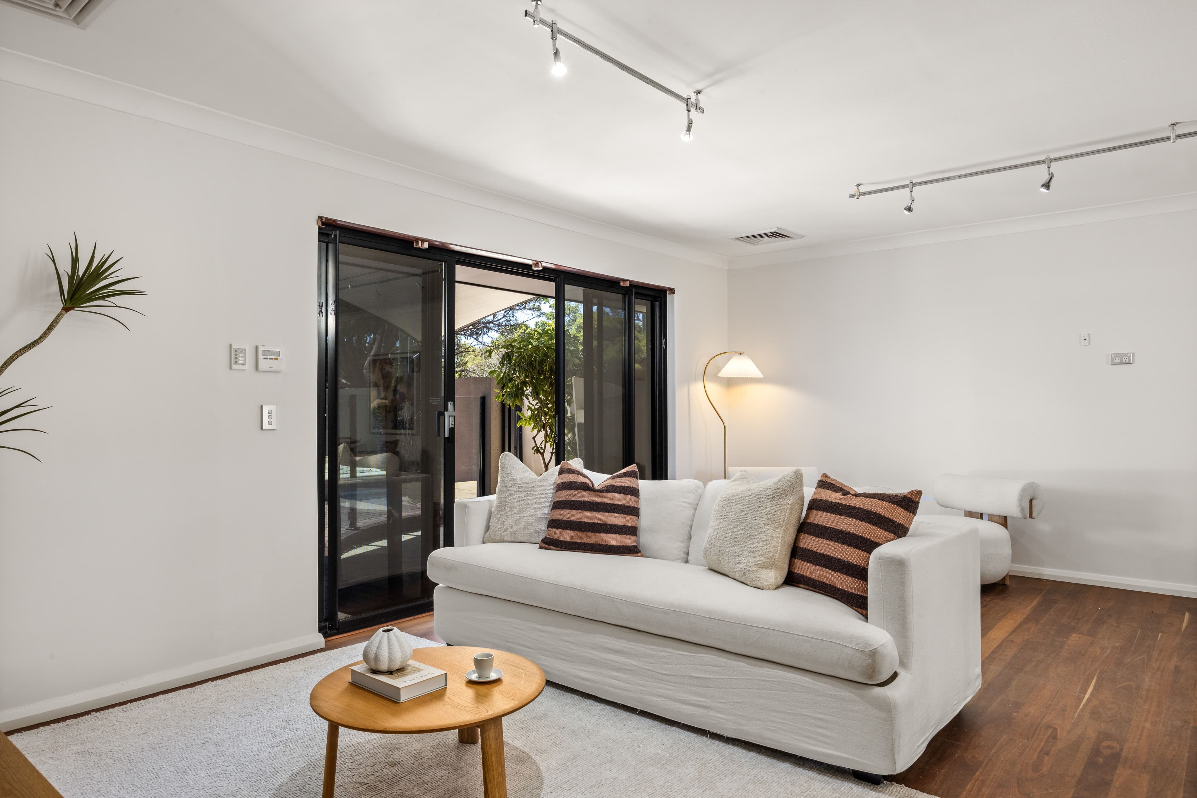 4 Ninnis Place South, Hillarys WA 6025, Hillarys - Thumbnail 8