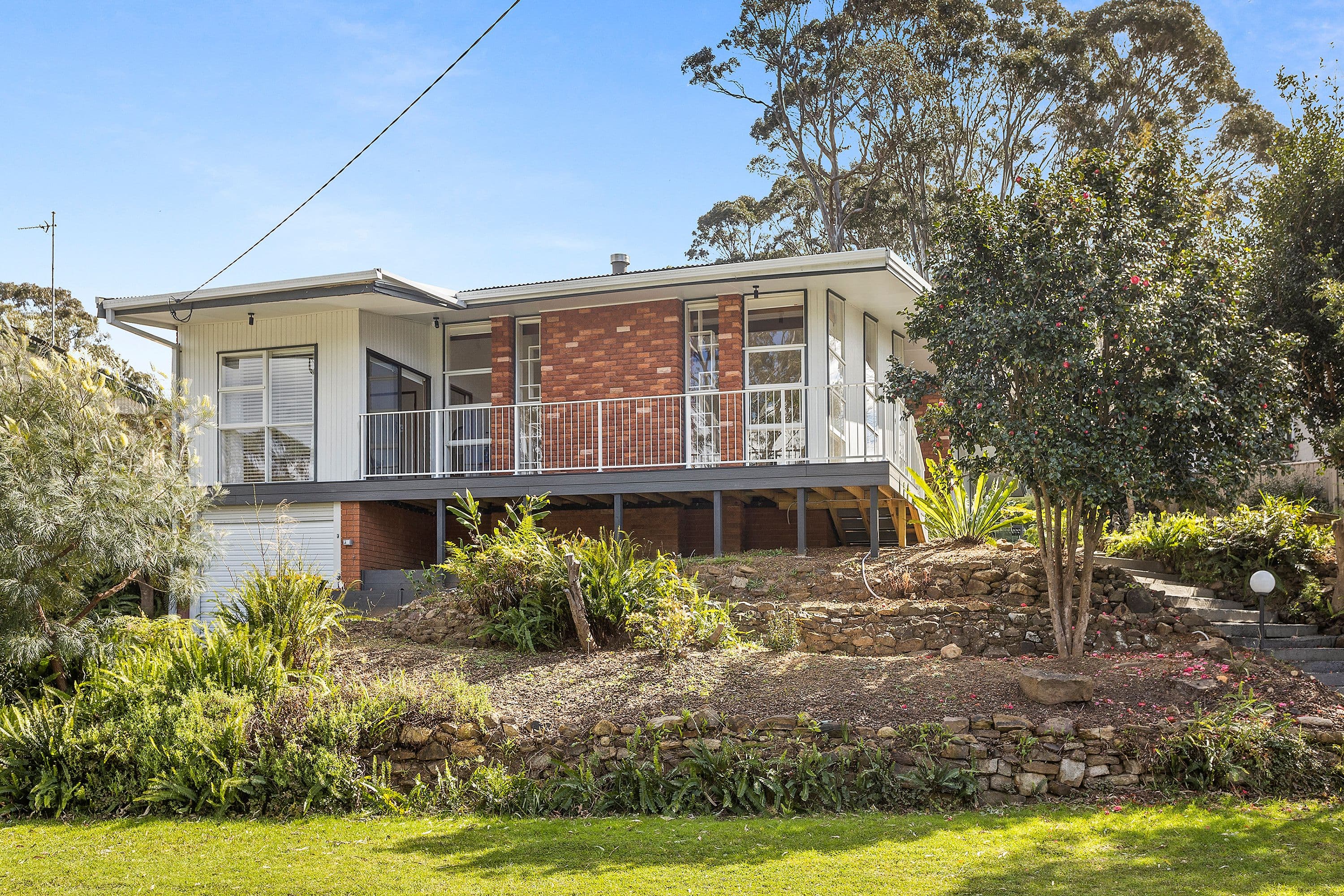 14 Garden Avenue, Figtree NSW 2525, Figtree - Image 1