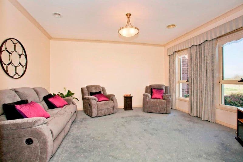 19 Lakeside Boulevard, LARA VIC 3212, Lara - Thumbnail 4
