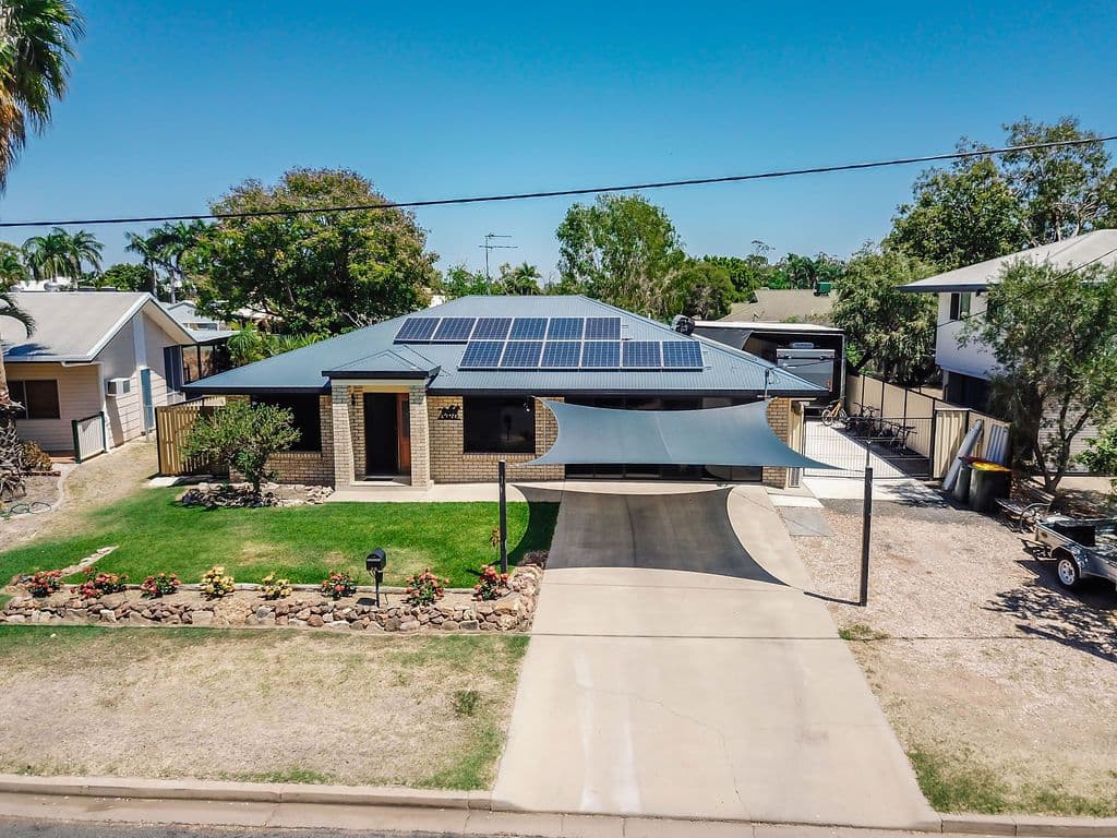 28 Dawn Crescent, Emerald QLD 4720, Emerald - Image 1
