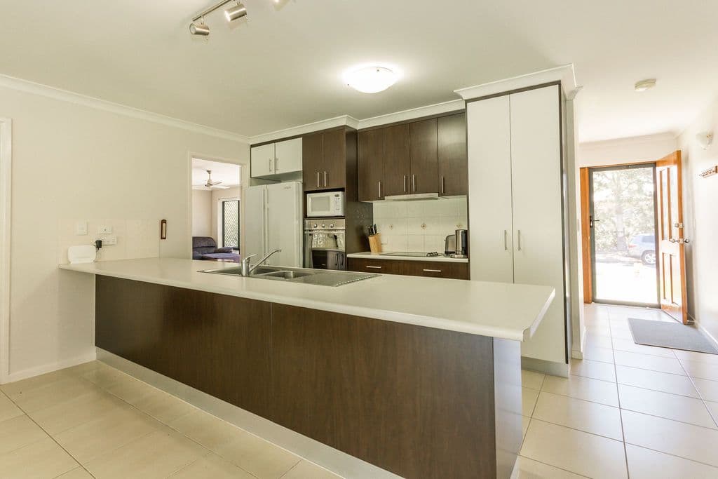 28 Dawn Crescent, Emerald QLD 4720, Emerald - Thumbnail 5