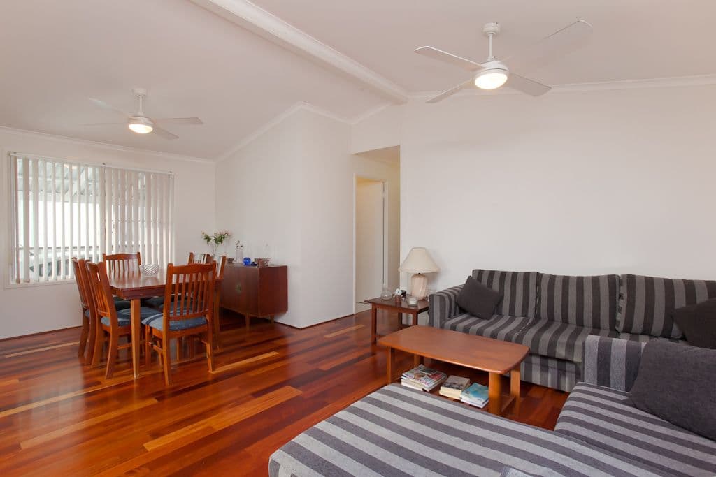 8 Sunnyside Crescent, Kianga, Kianga - Thumbnail 3