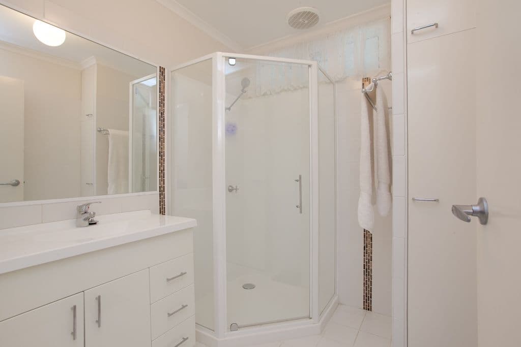 8 Sunnyside Crescent, Kianga, Kianga - Thumbnail 8