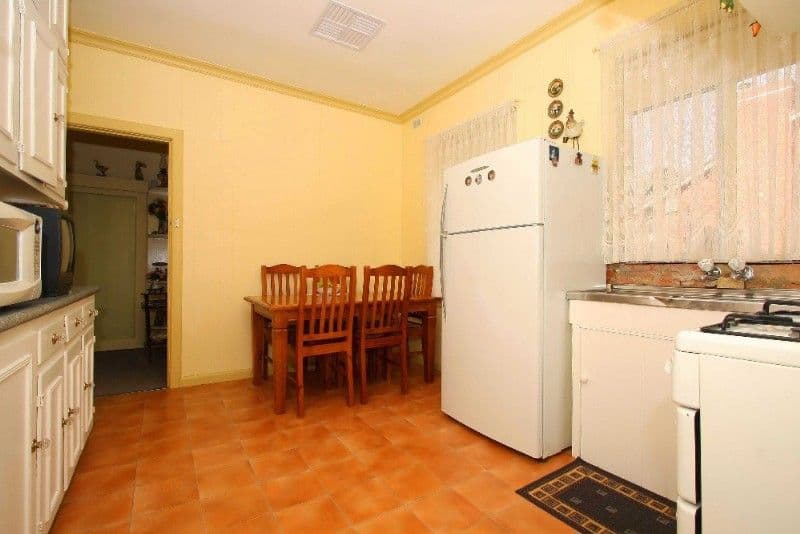 11 Keats Street, HEIDELBERG HEIGHTS VIC 3081, Heidelberg Heights - Thumbnail 3