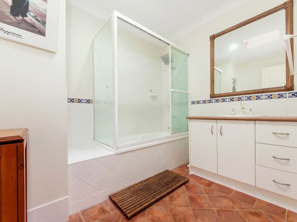 2 Bronberg Court, Southport QLD 4215, Southport - Thumbnail 8
