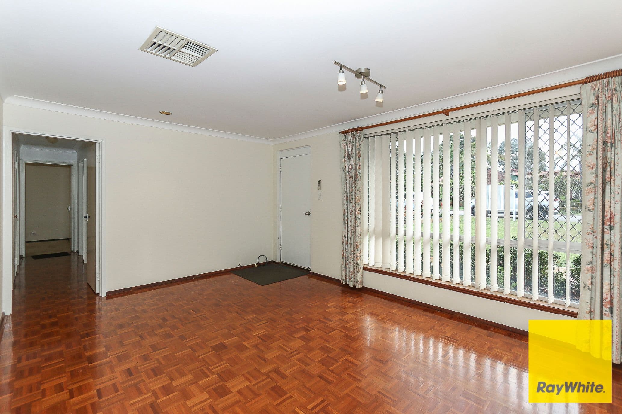 18 Cockram Place, Beechboro WA 6063, Beechboro - Thumbnail 8