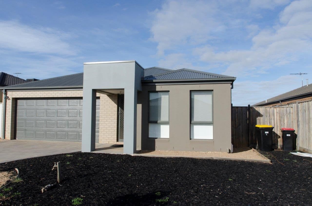 2 Fox Tail Place, Brookfield VIC 3338, Brookfield - Image 1