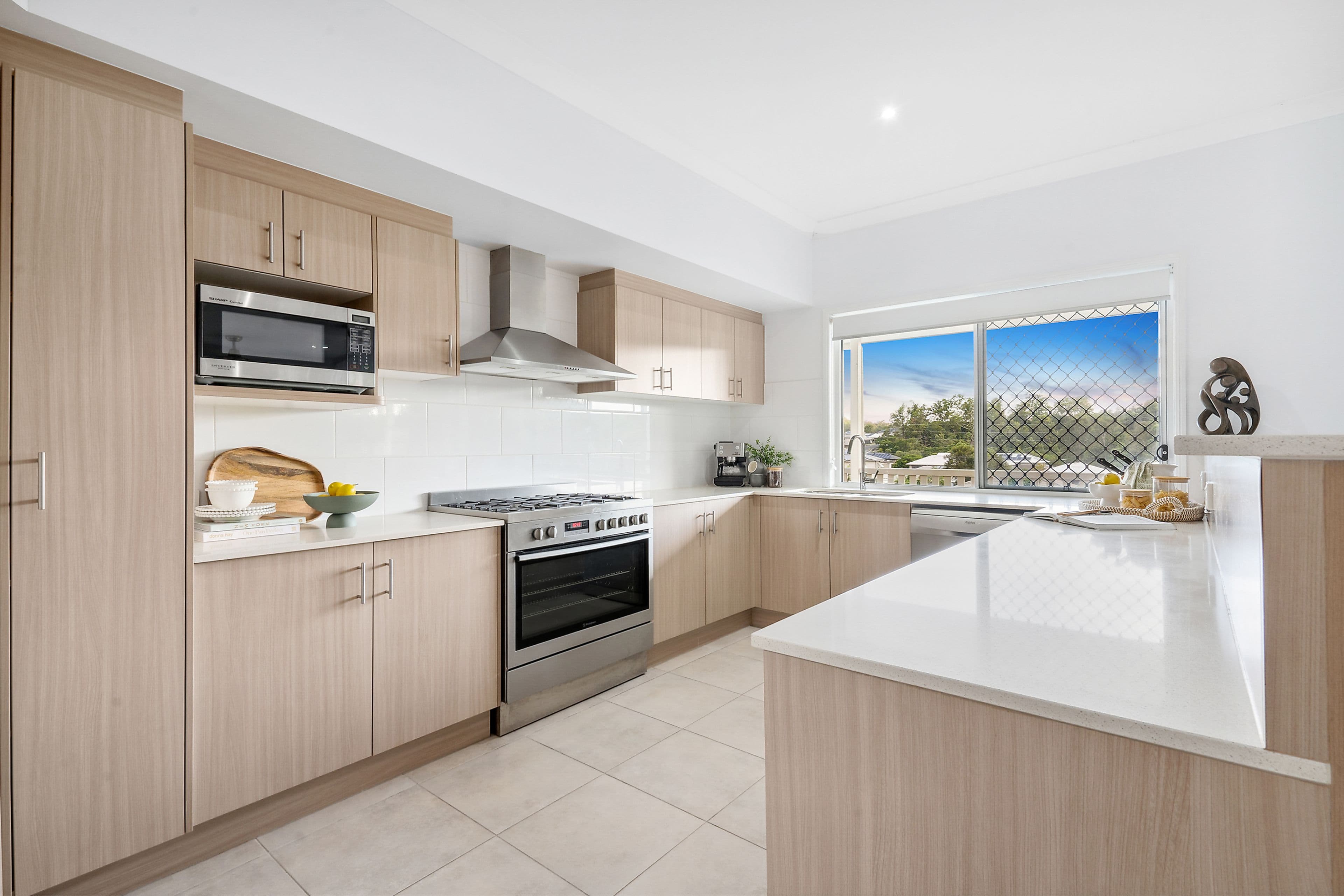 1 Kathdan Close, Upper Kedron QLD 4055, Upper Kedron - Thumbnail 2