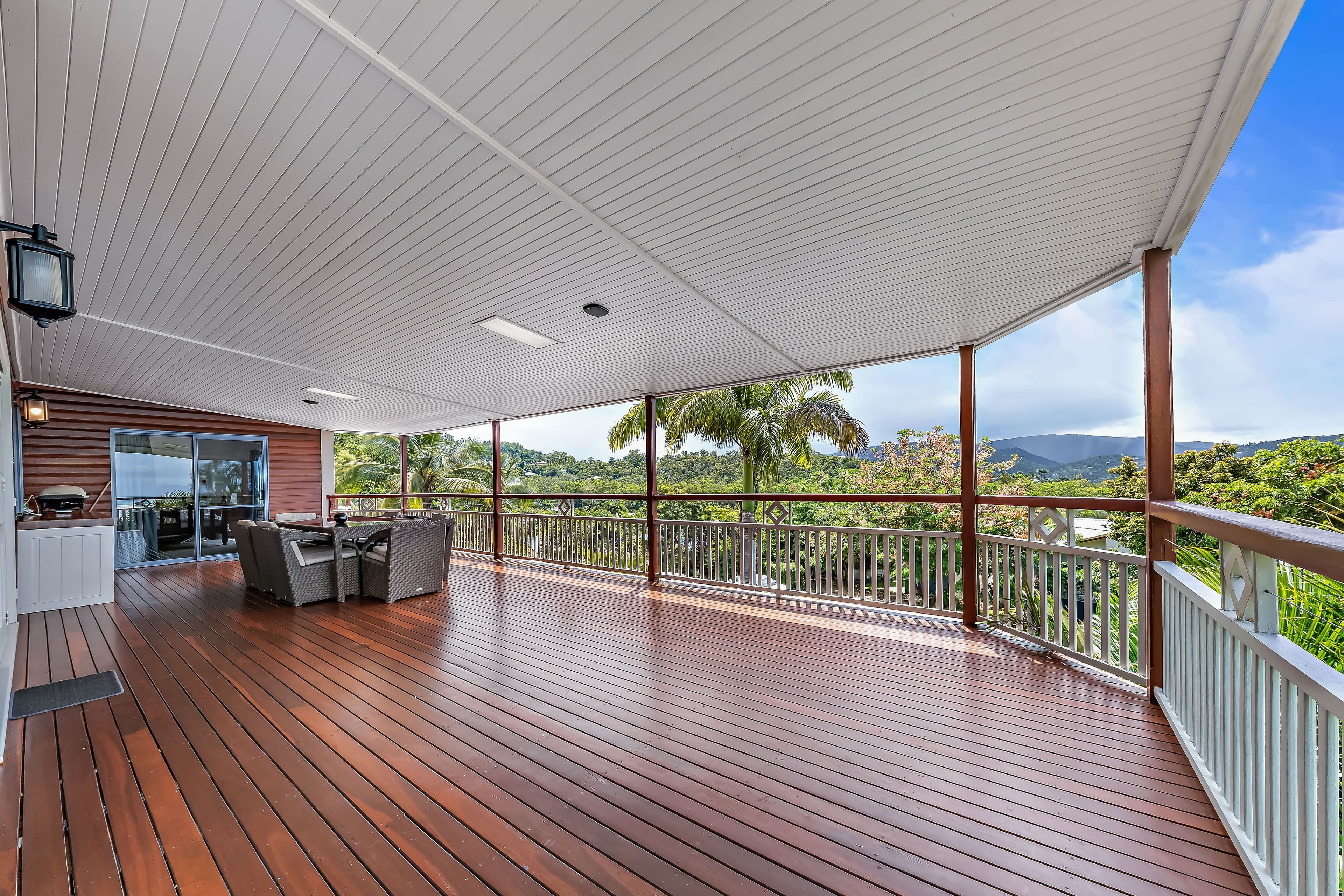 34 Island Drive, Cannonvale QLD 4802, Cannonvale - Thumbnail 4