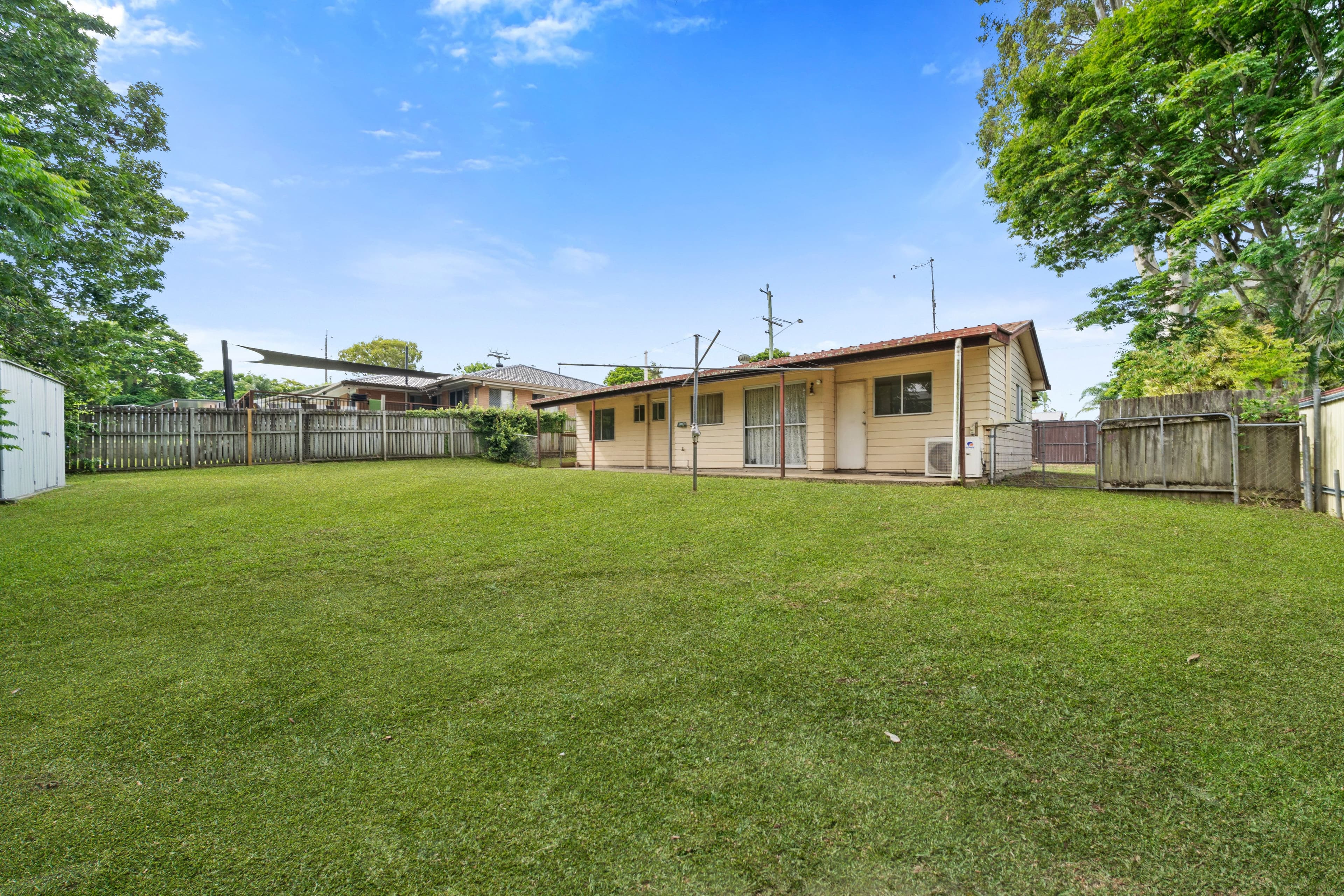 160 Logan Street, Eagleby QLD 4207, Eagleby - Thumbnail 3