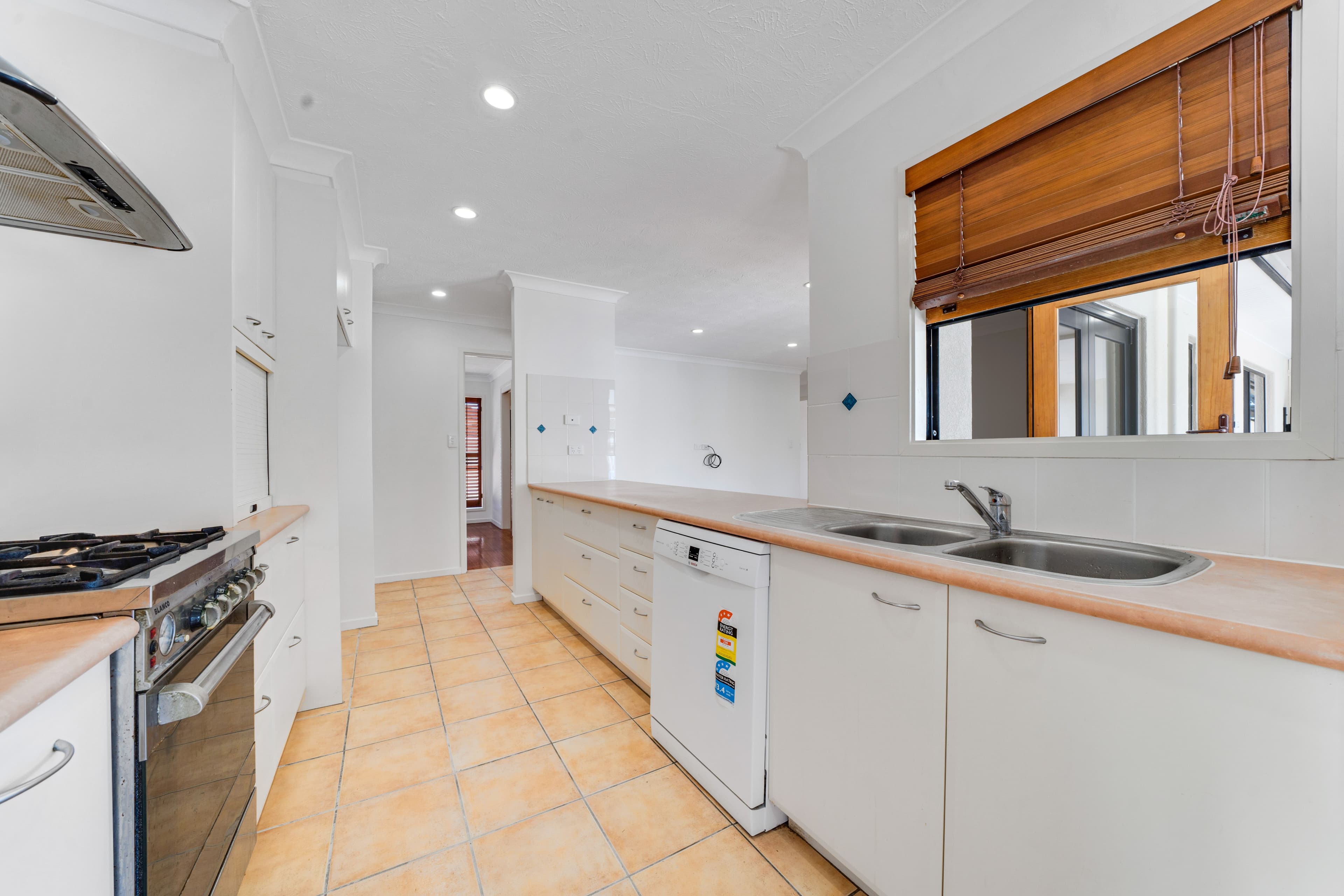 3 Evenwood Street, Daisy Hill QLD 4127, Daisy Hill - Thumbnail 5