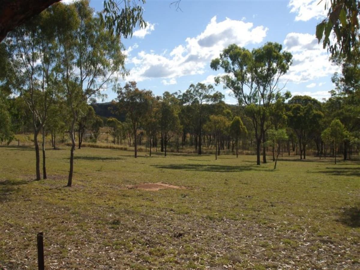 1 Cooks Road, MOUNT MORGAN, Mount Morgan - Thumbnail 3