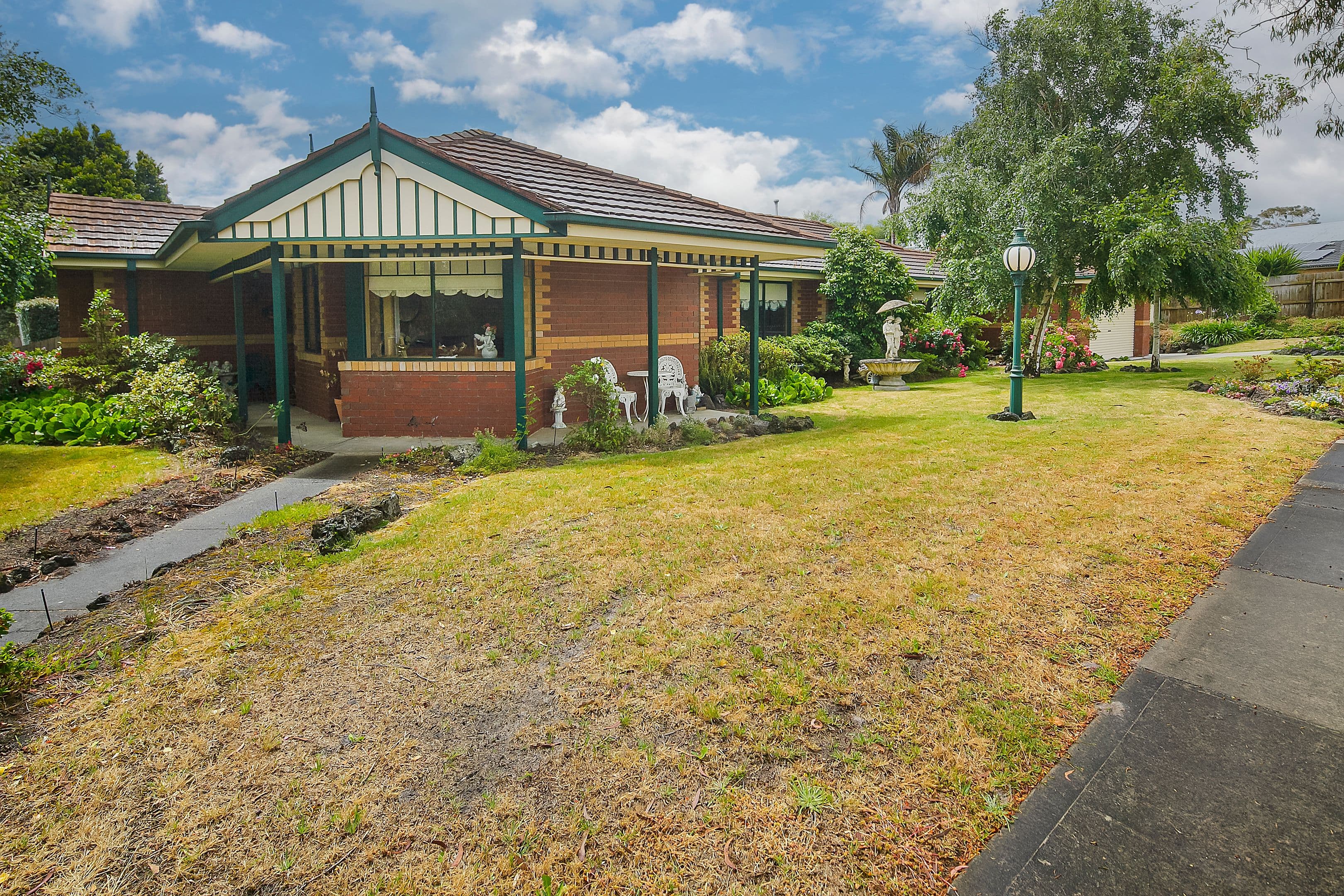 24 Cotoneaster Way, Langwarrin VIC 3910, Langwarrin - Thumbnail 2