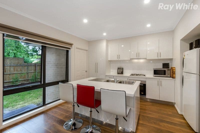 39 Elmhurst Road, Bayswater North VIC 3153, Bayswater North - Thumbnail 3