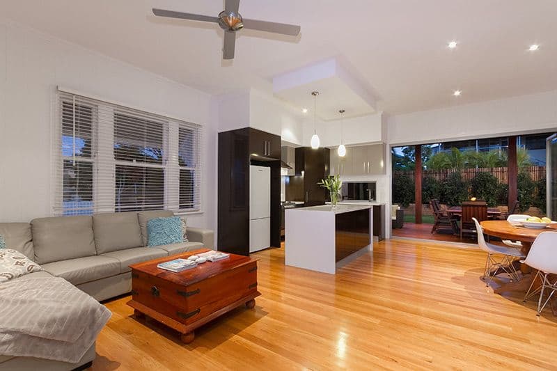 17 Gurley Street, WAVELL HEIGHTS QLD 4012, Wavell Heights - Thumbnail 2