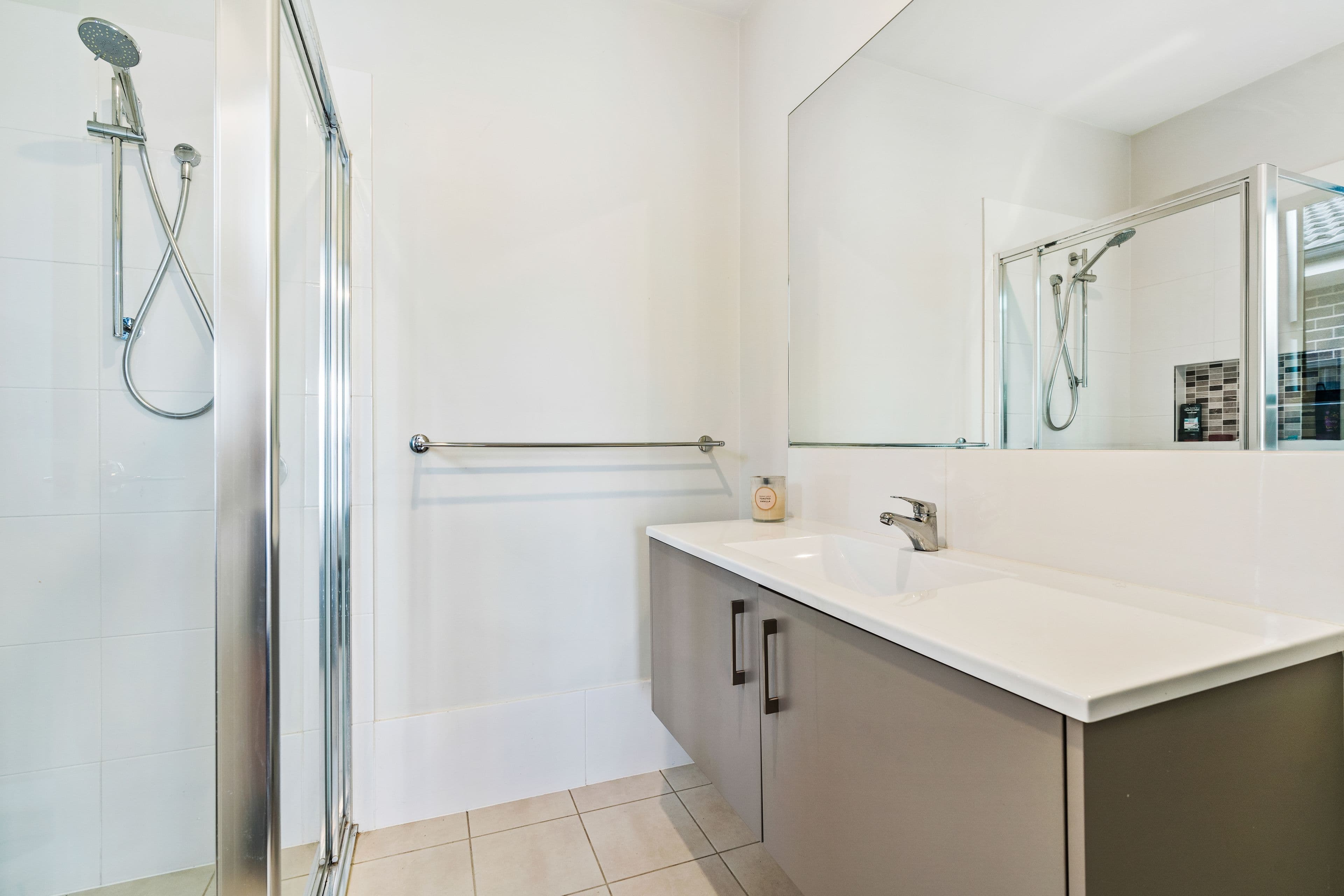 21 Waterglass Street, Spring Farm NSW 2570, Spring Farm - Thumbnail 6