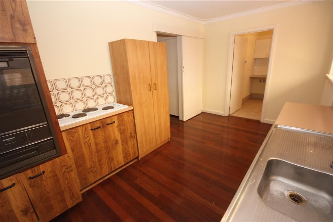 14 Robyn Street, MORLEY WA 6062, Morley - Thumbnail 2