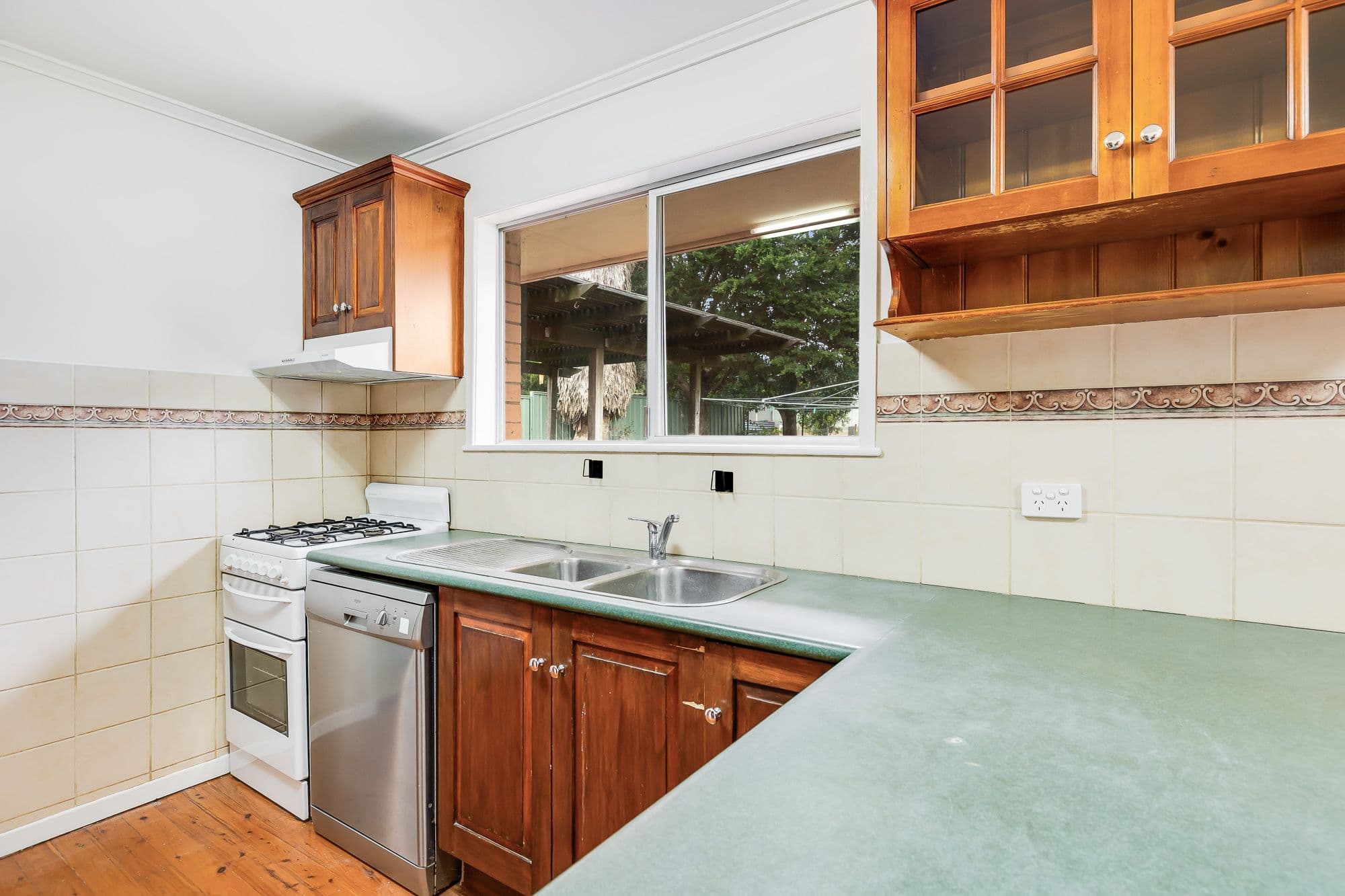 49 Debra Street, Centenary Heights QLD 4350, Centenary Heights - Thumbnail 6