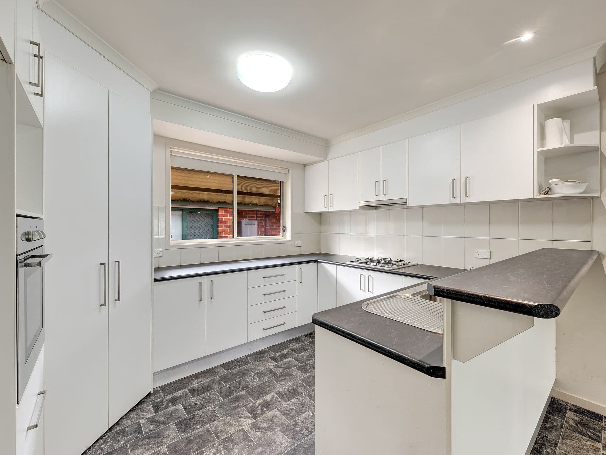 17 Banksia Street, West Albury NSW 2640, West Albury - Thumbnail 3