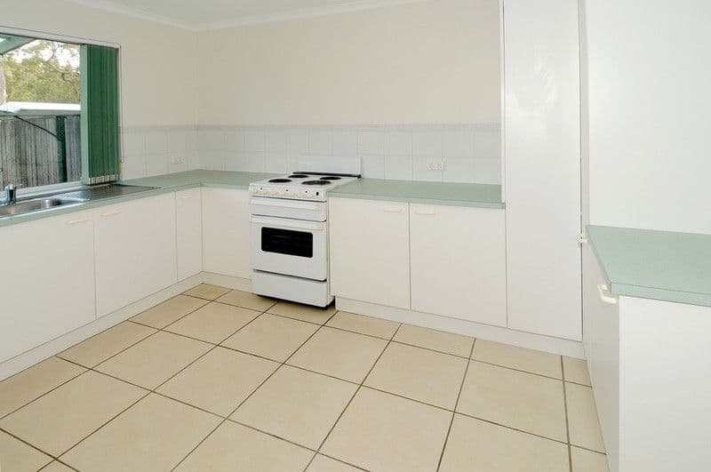 11 Kowonga Street, PACIFIC PARADISE QLD 4564, Pacific Paradise - Thumbnail 5