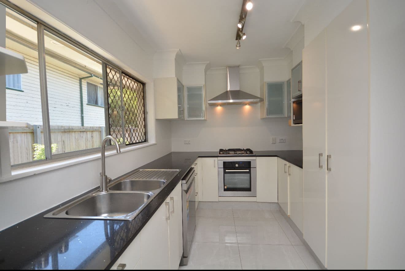 74 Brookfield Road, Kenmore QLD 4069, Kenmore - Thumbnail 5
