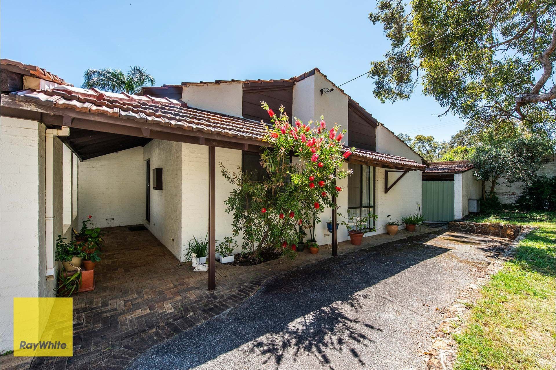 24 Sampson Road, Kalamunda WA 6076, Kalamunda - Thumbnail 3