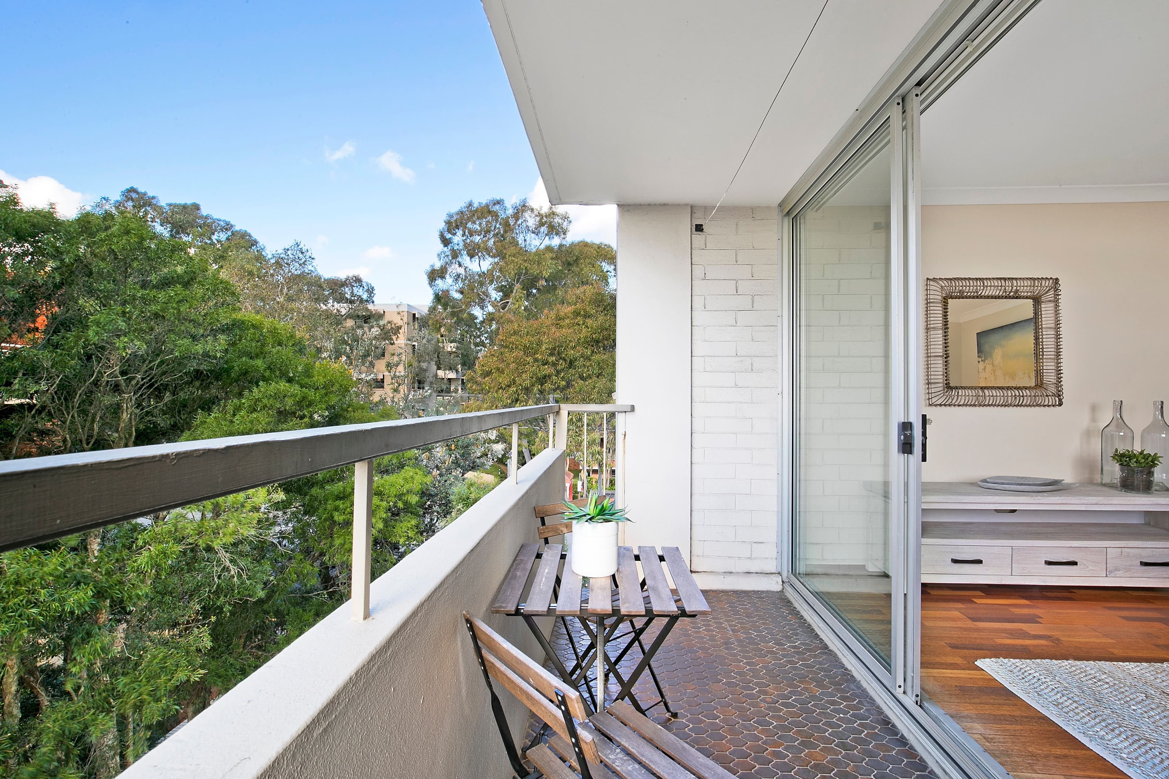 16 Great Ocean Road, Marengo, VIC, Marengo - Thumbnail 2