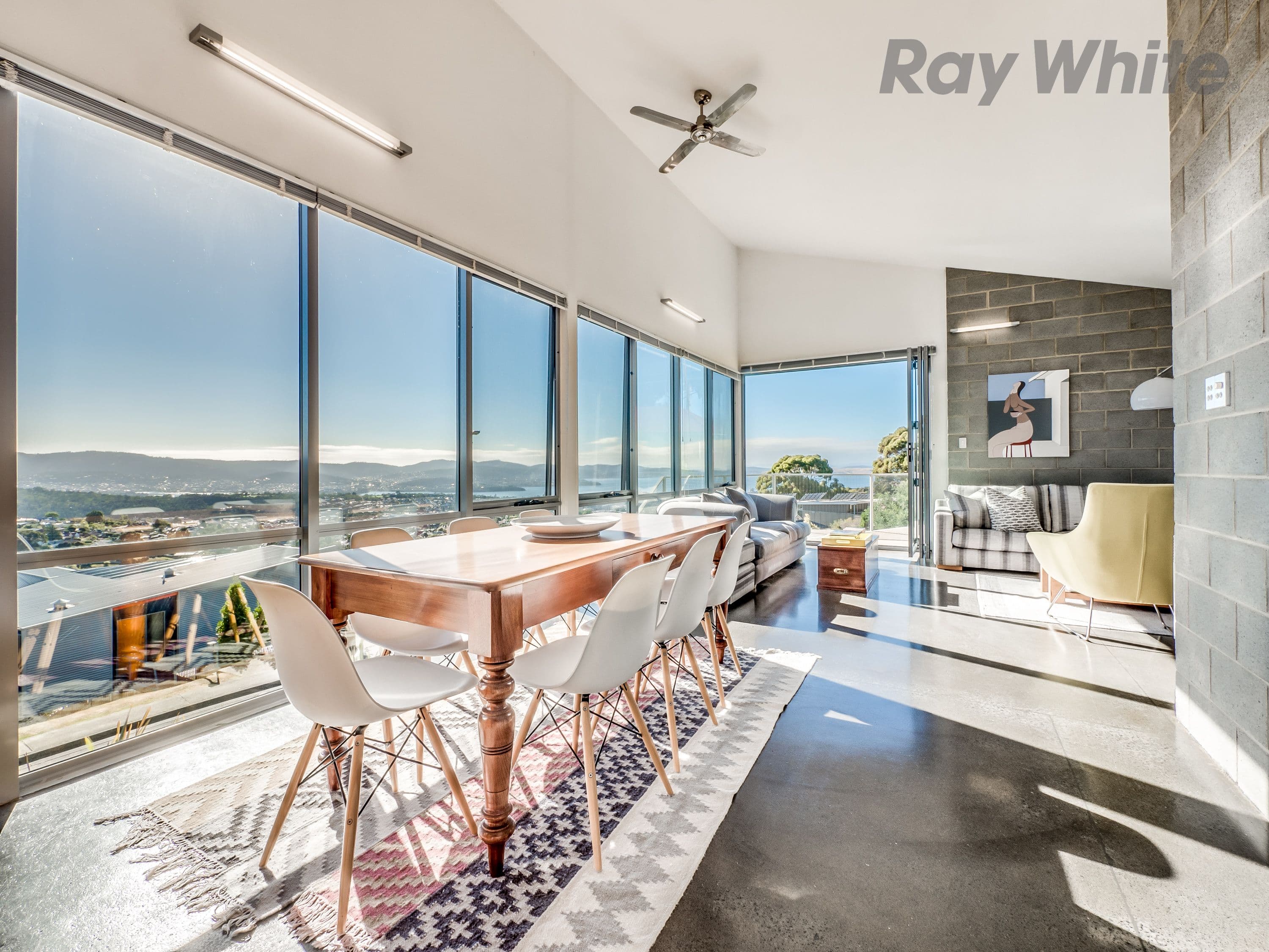 5 Bimbadeen Court, West Hobart TAS 7000, West Hobart - Thumbnail 2