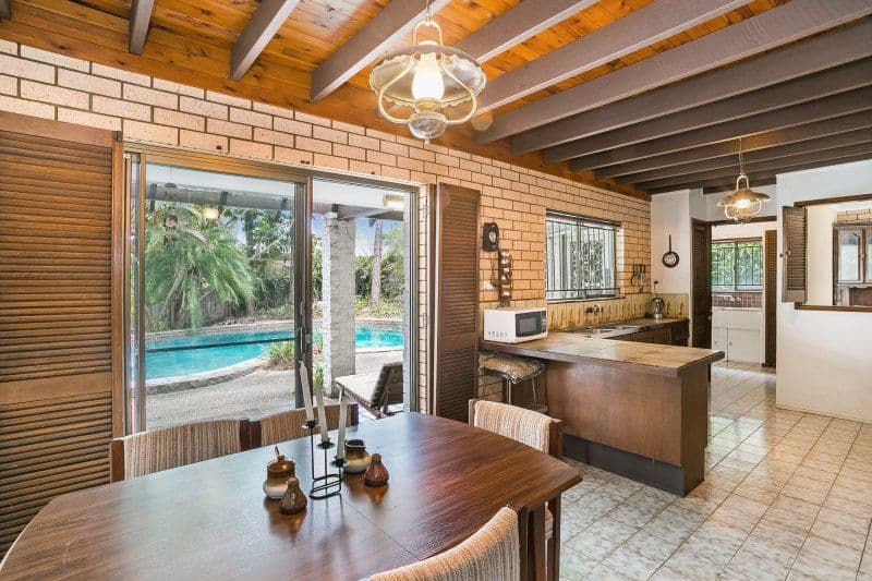 304 Chapel Hill Road, Chapel Hill QLD 4069, Chapel Hill - Thumbnail 5