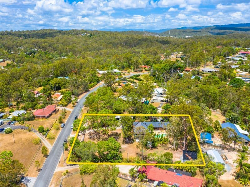 23 Hammond Drive, Gaven QLD 4211, Gaven - Thumbnail 5