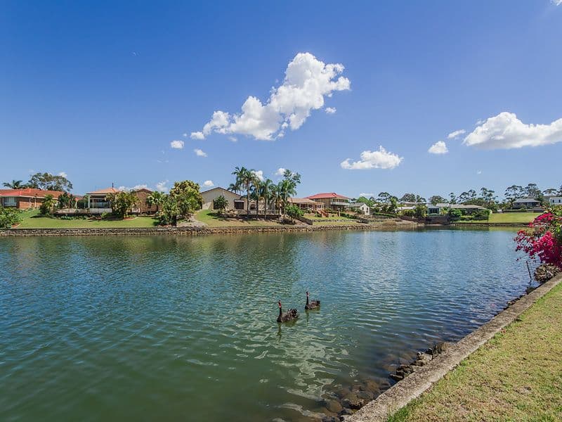 377 Benowa Road, BENOWA WATERS QLD 4217, Benowa - Thumbnail 5
