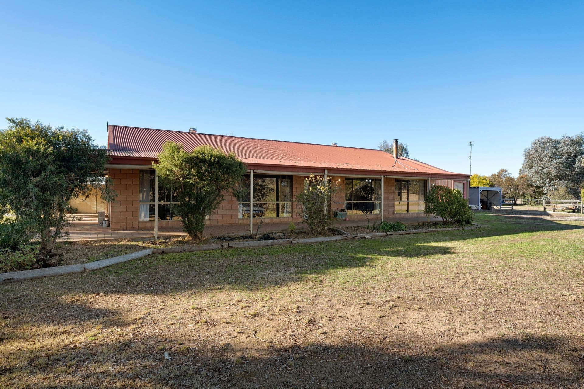 2 Brown Street, Devenish VIC 3726, Devenish - Thumbnail 5