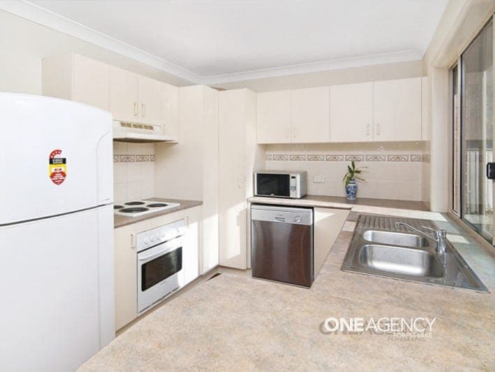 16 Potoroo Place, Doolandella, Doolandella - Thumbnail 2