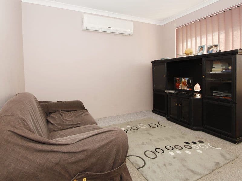 95 St Barnabas Parade, QUINNS ROCKS WA 6030, Quinns Rocks - Thumbnail 4