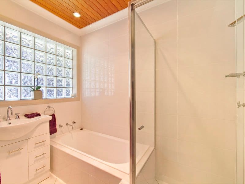 24  Upper Washington Drive, BONNET BAY NSW 2226, Bonnet Bay - Thumbnail 7