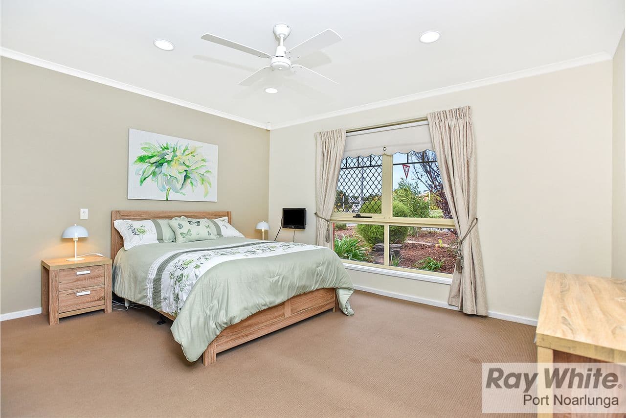 21 Driftwood Crescent, Seaford Rise SA 5169, Seaford Rise - Thumbnail 3