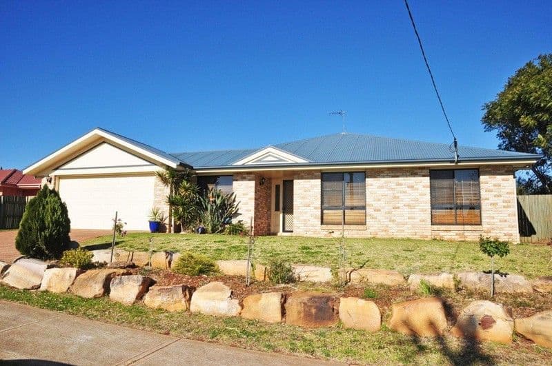 18  Spencer Street, HARRISTOWN QLD 4350, Harristown - Image 1