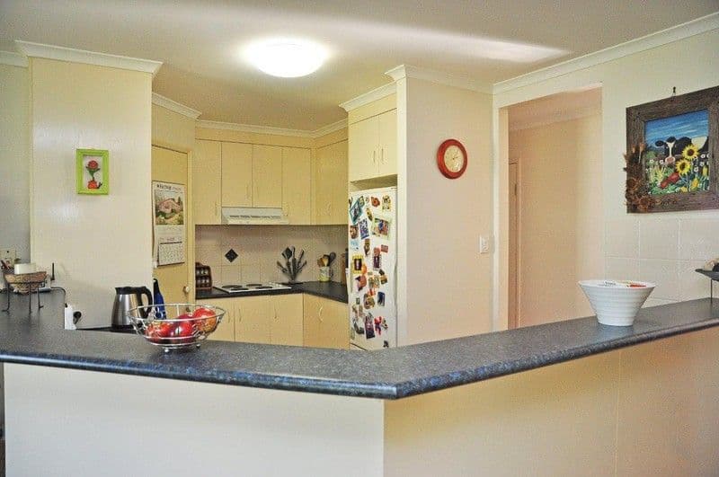 18  Spencer Street, HARRISTOWN QLD 4350, Harristown - Thumbnail 4