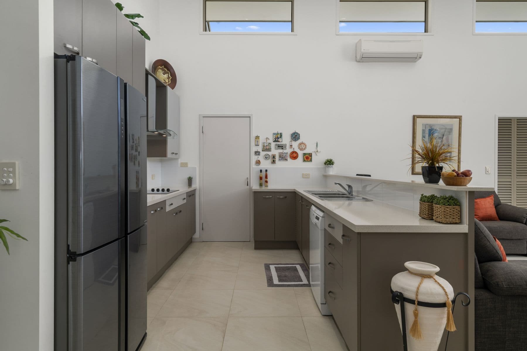 16 KANGAROO Street, North Lakes QLD 4509, North Lakes - Thumbnail 5