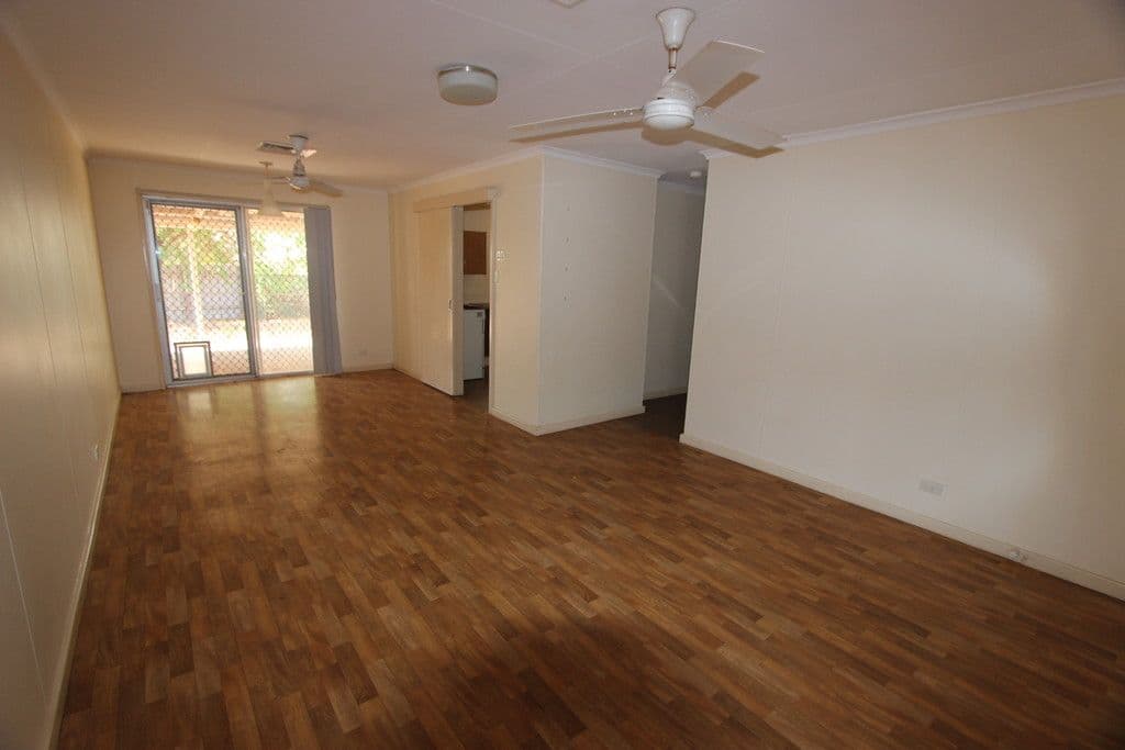 8 Andamifi Court, Mildura VIC 3500, Mildura - Thumbnail 2