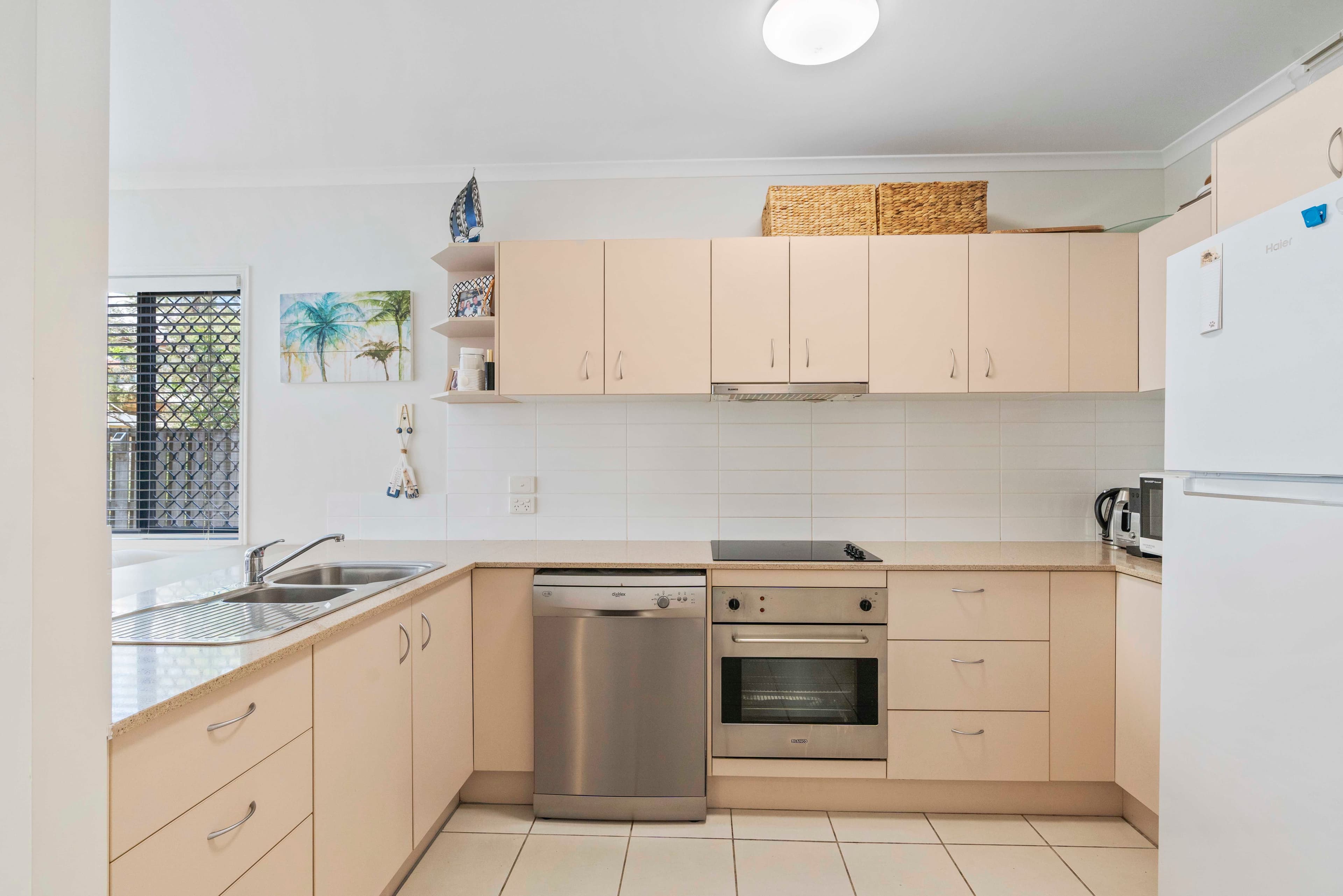 39 Dalton Drive, Maroochydore QLD 4558, Maroochydore - Thumbnail 5