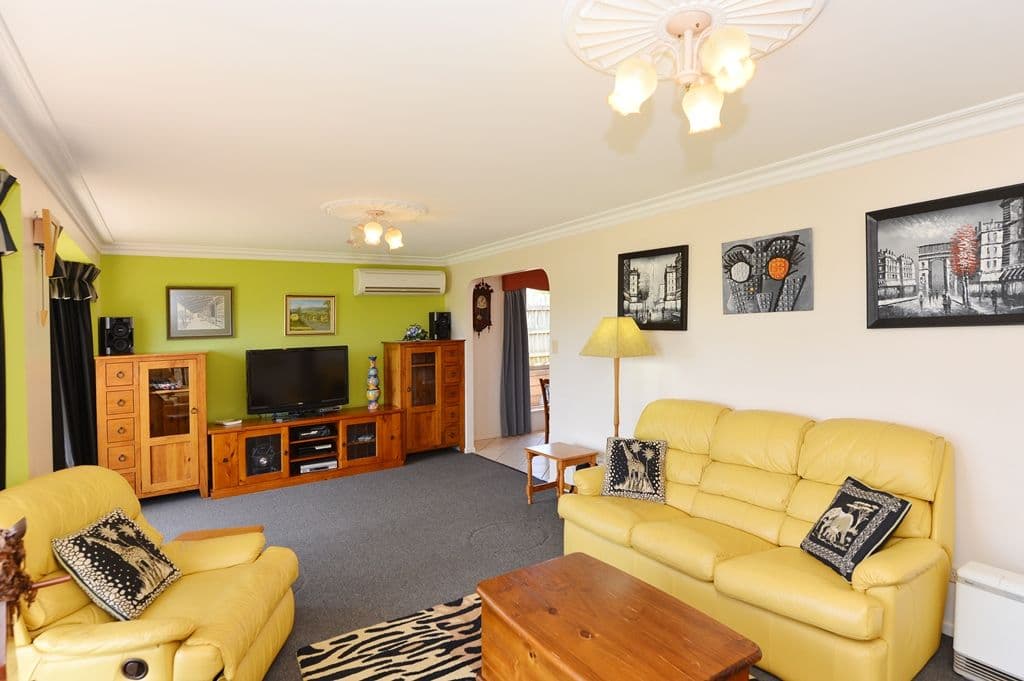 12 Candlebark Court, GLENVALE QLD 4350, Glenvale - Thumbnail 3