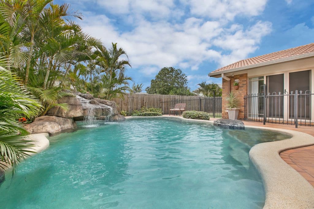26 Holborn Crescent, Carindale QLD 4152, Carindale - Image 1